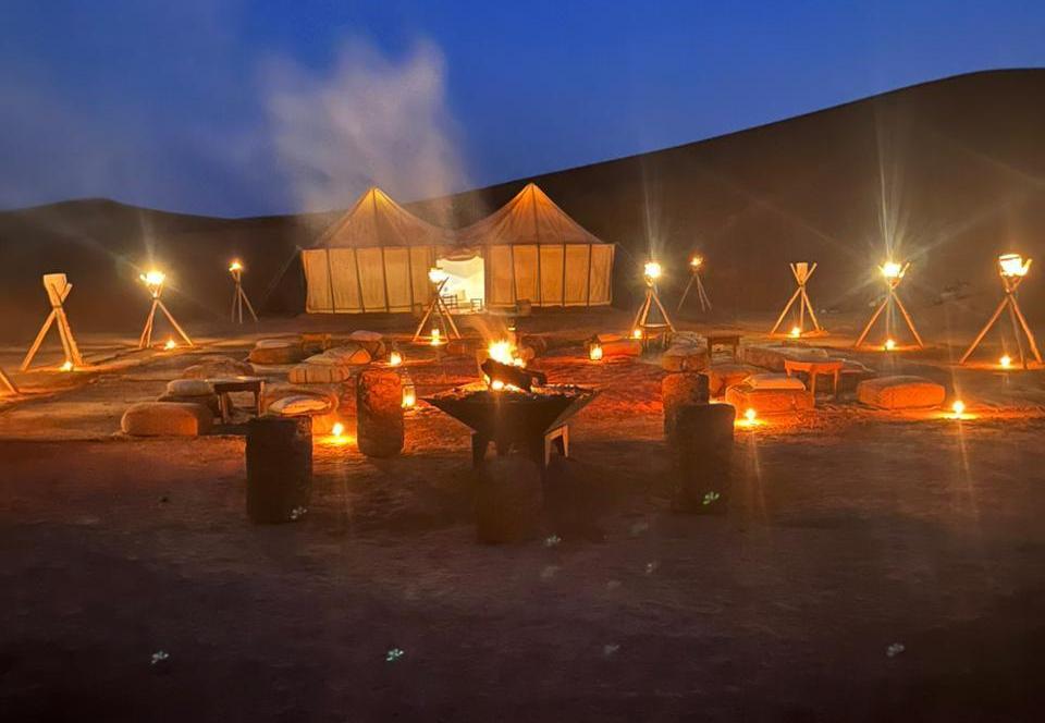Randonnée à dos de chameau dans le désert de Merzouga